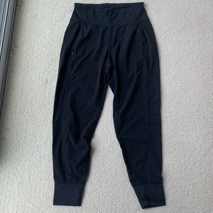 Athleta Distance Jogger